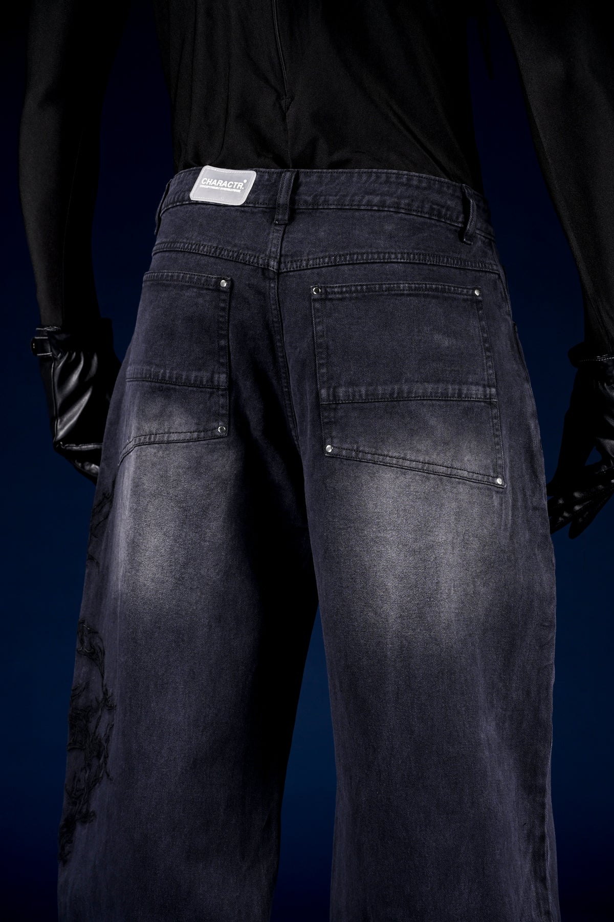 DARKFLARE DENIM