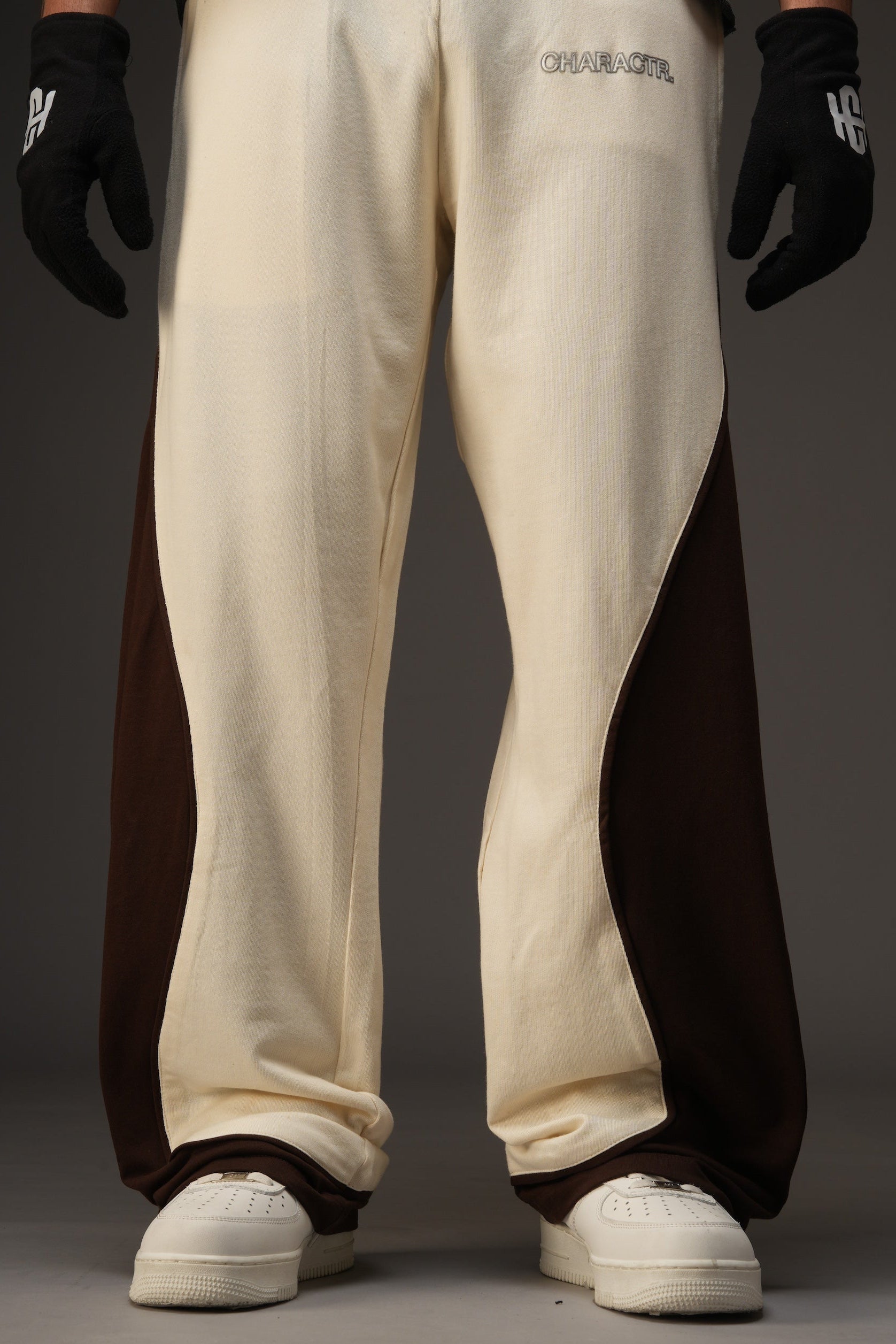 Mocha Curve Sweatpants