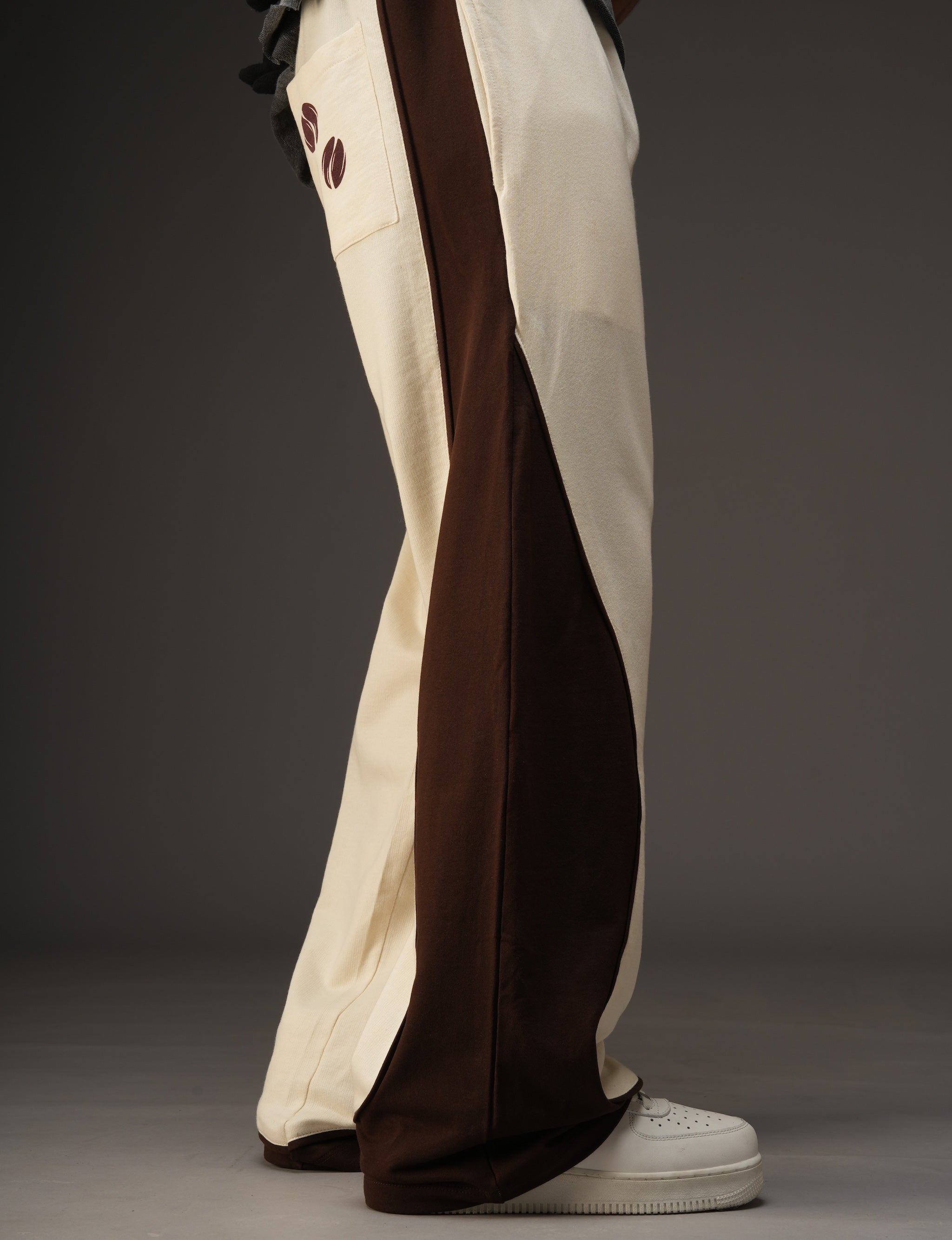 Mocha Curve Sweatpants