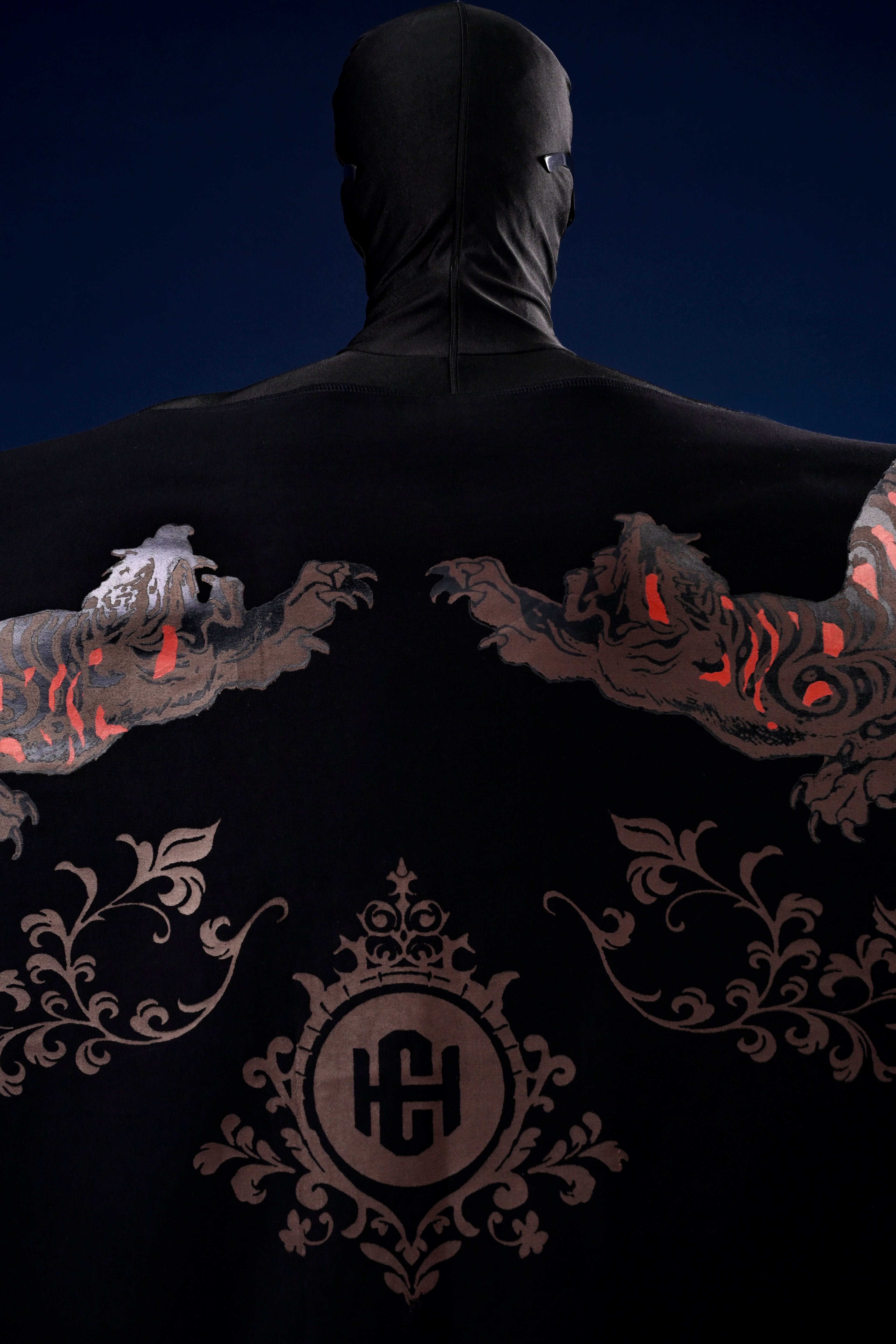 Regal Roar Wrapture